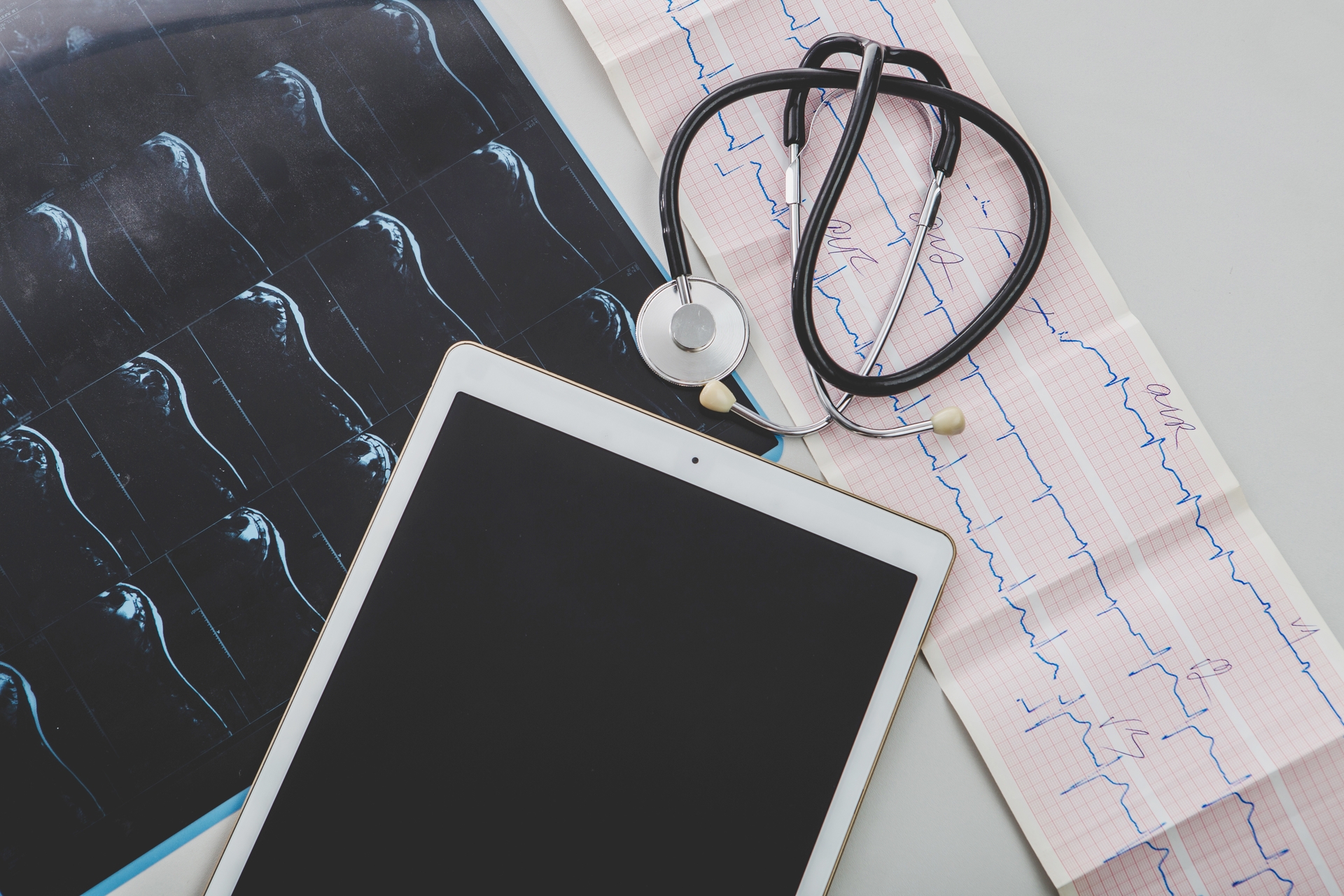 Электрокардиографы, что это такое, для чего используют, особенности применения