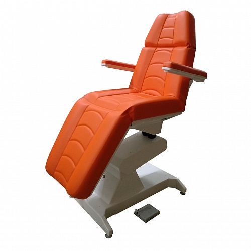 Косметологическое кресло "Ондеви-4" с откидными подлокотниками и педалями управления